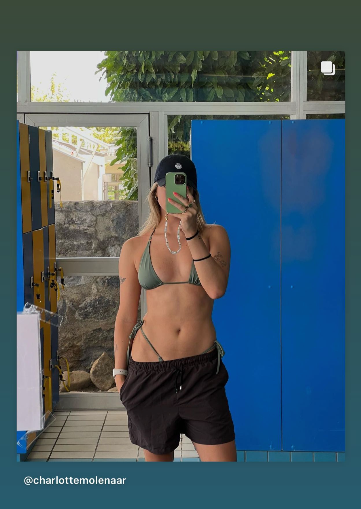 Triangle bikini top Iris Green