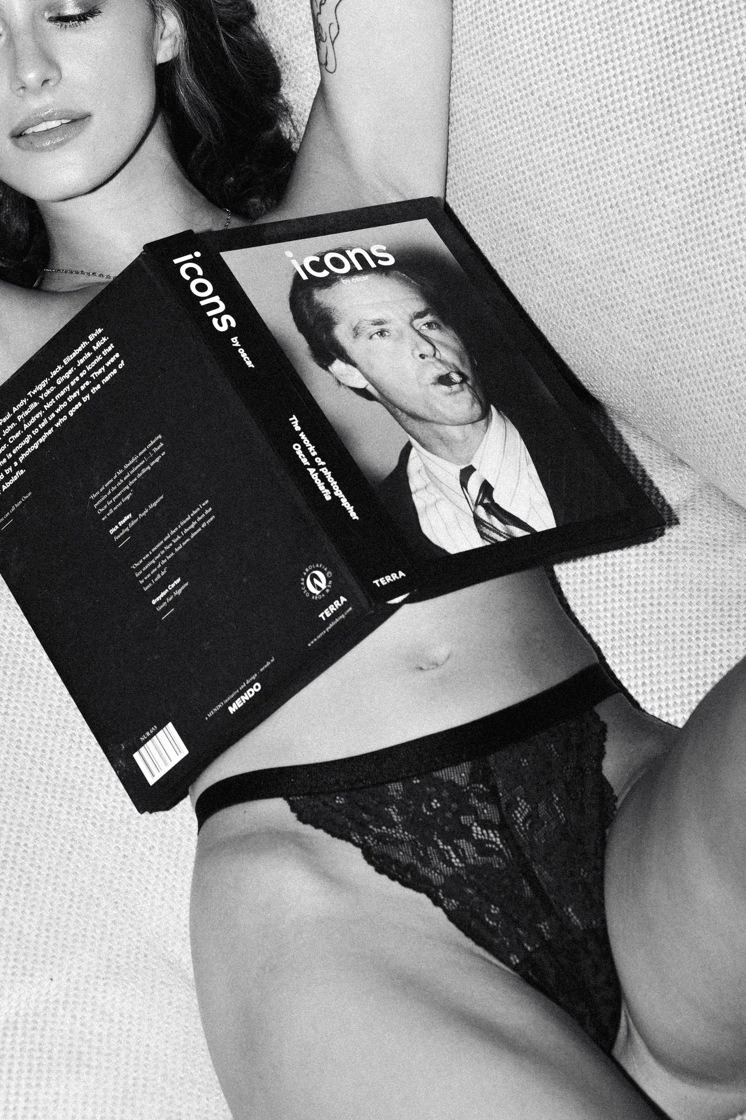 Thong rose black